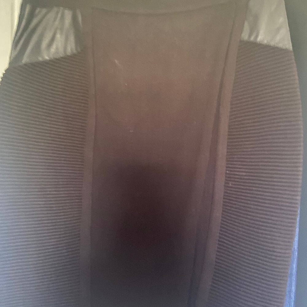 Cache skirt - Picture 2 of 3